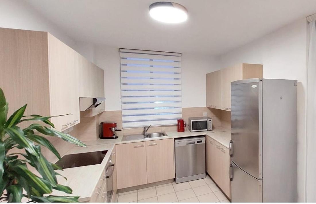 City Flats 2 Bedroom Apartment Larnaca Exterior photo